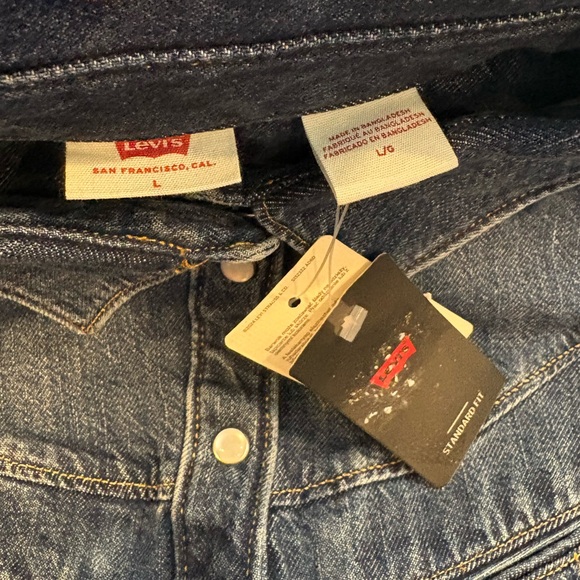 BNWT Levi's Rinoa short sleeve denim dress - Picture 2 of 5